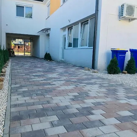 Mira Apartment Debrecen