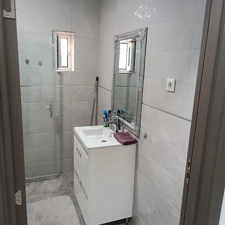 Mira * Debrecen